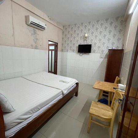 Khach San Thinh Phat Vung Tau Esterno foto